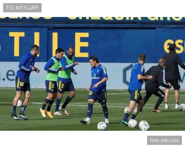 瓦伦西亚防守体系革新升级,后防线竞争力显著提升 瓦伦西亚防守体系革新升级,后防线竞争力显著提升