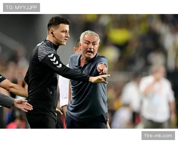 穆里尼奥球队重建能力持续提升,战术体系与阵容调整备受期待 穆里尼奥球队重建能力持续提升,战术体系与阵容调整备受期待