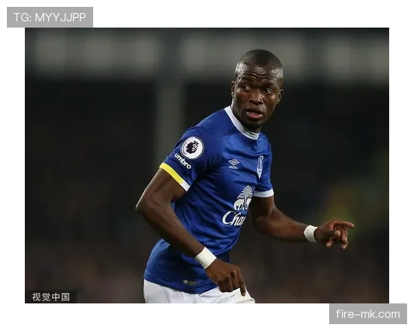 瓦伦西亚球迷抗议持续发酵，球场内外形势变化对俱乐部运营造成影响