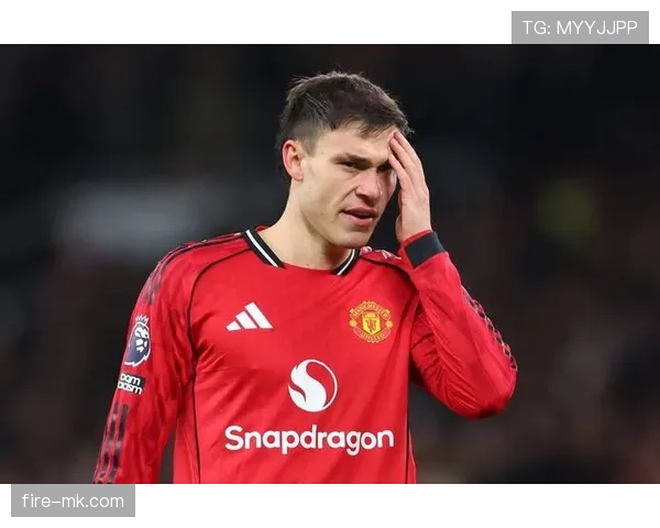 曼联个人能力突出但整体失衡,攻防体系稳定性面临考验 曼联个人能力突出但整体失衡,攻防体系稳定性面临考验