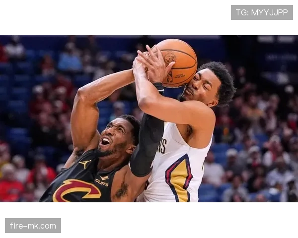 米切尔比上季更靠挡拆突破解内线防守，效率提升